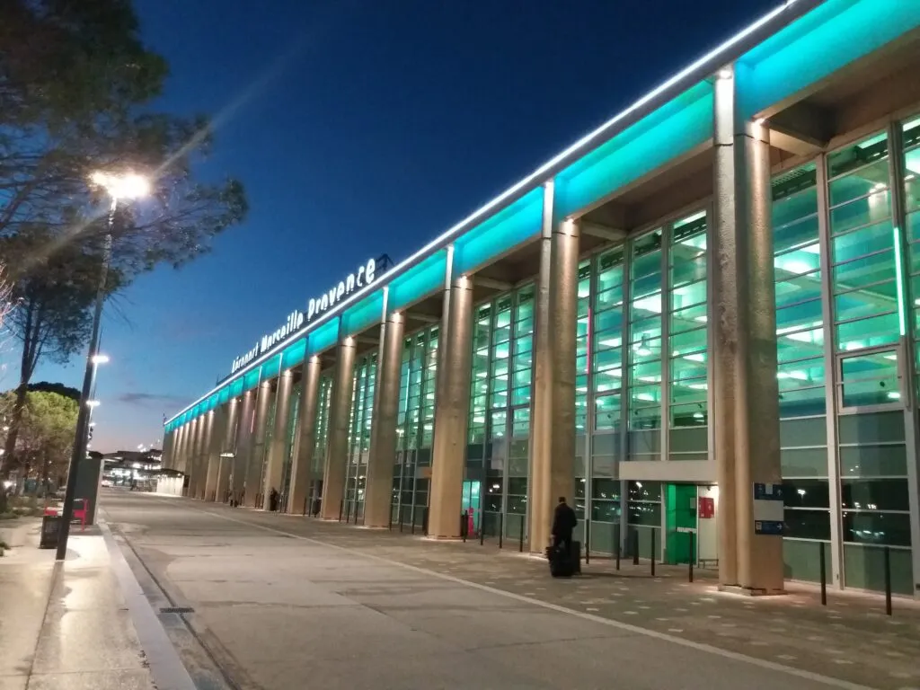 Aéroport de Marseille-Provence – transfert avec chauffeur