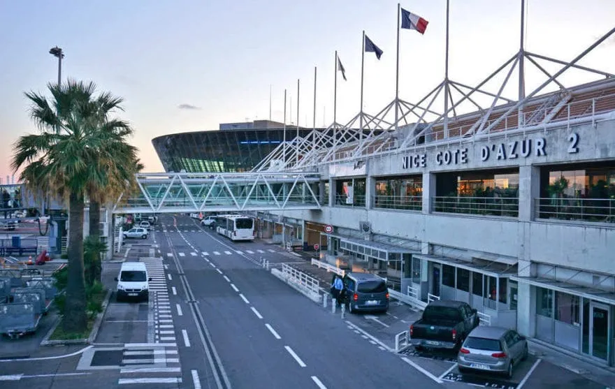 Aéroport Nice Côte d’Azur – transfert avec chauffeur privé