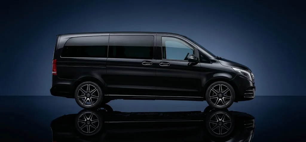 Mercedes Classe V noire – van avec chauffeur à Nice